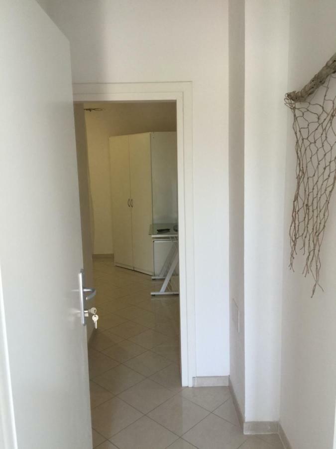 Apartmani Irena Jezevac Krk Island Eksteriør billede
